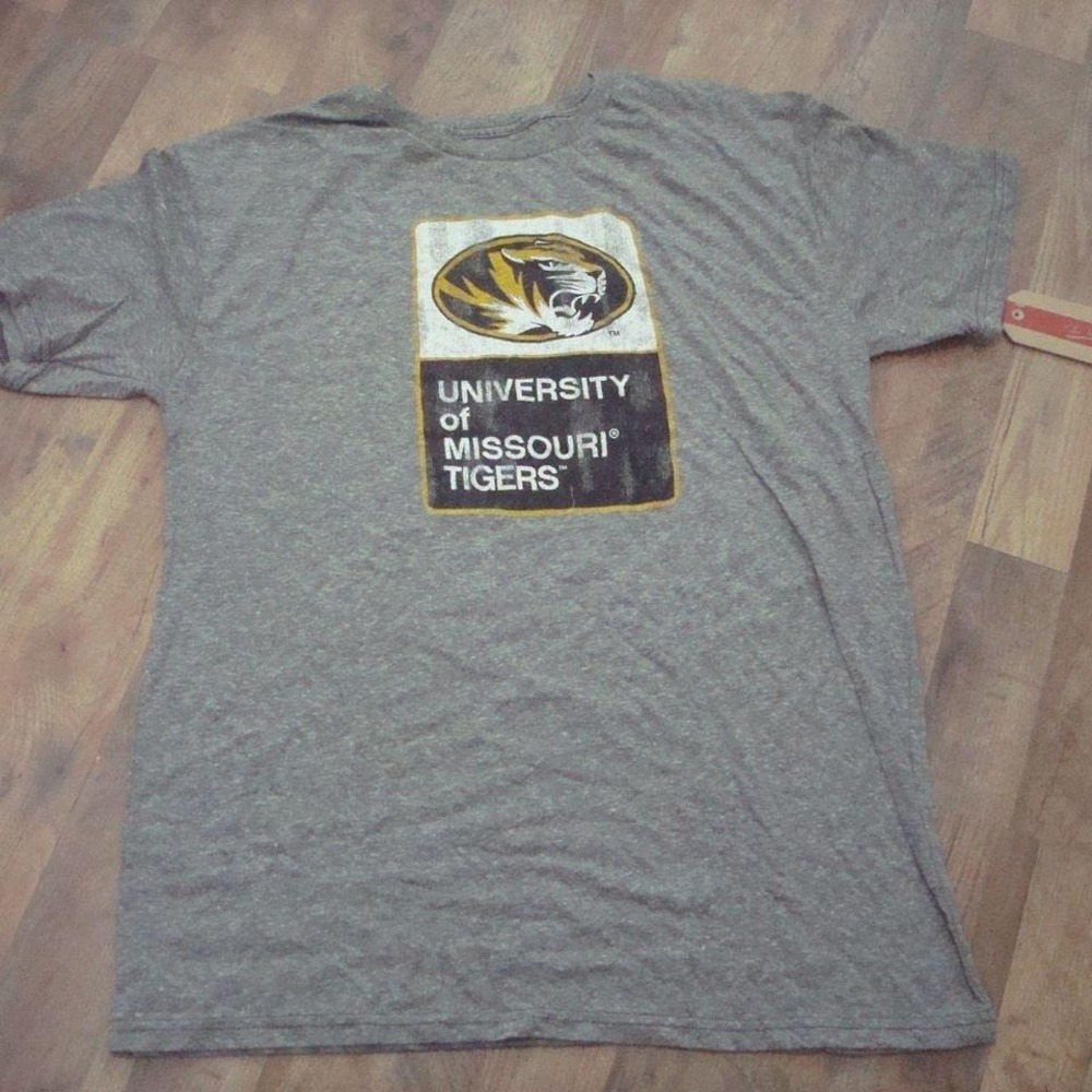 MISSOURI TIGERS LARGE SHIRT VINTAGE Y2K 00S‎ L7